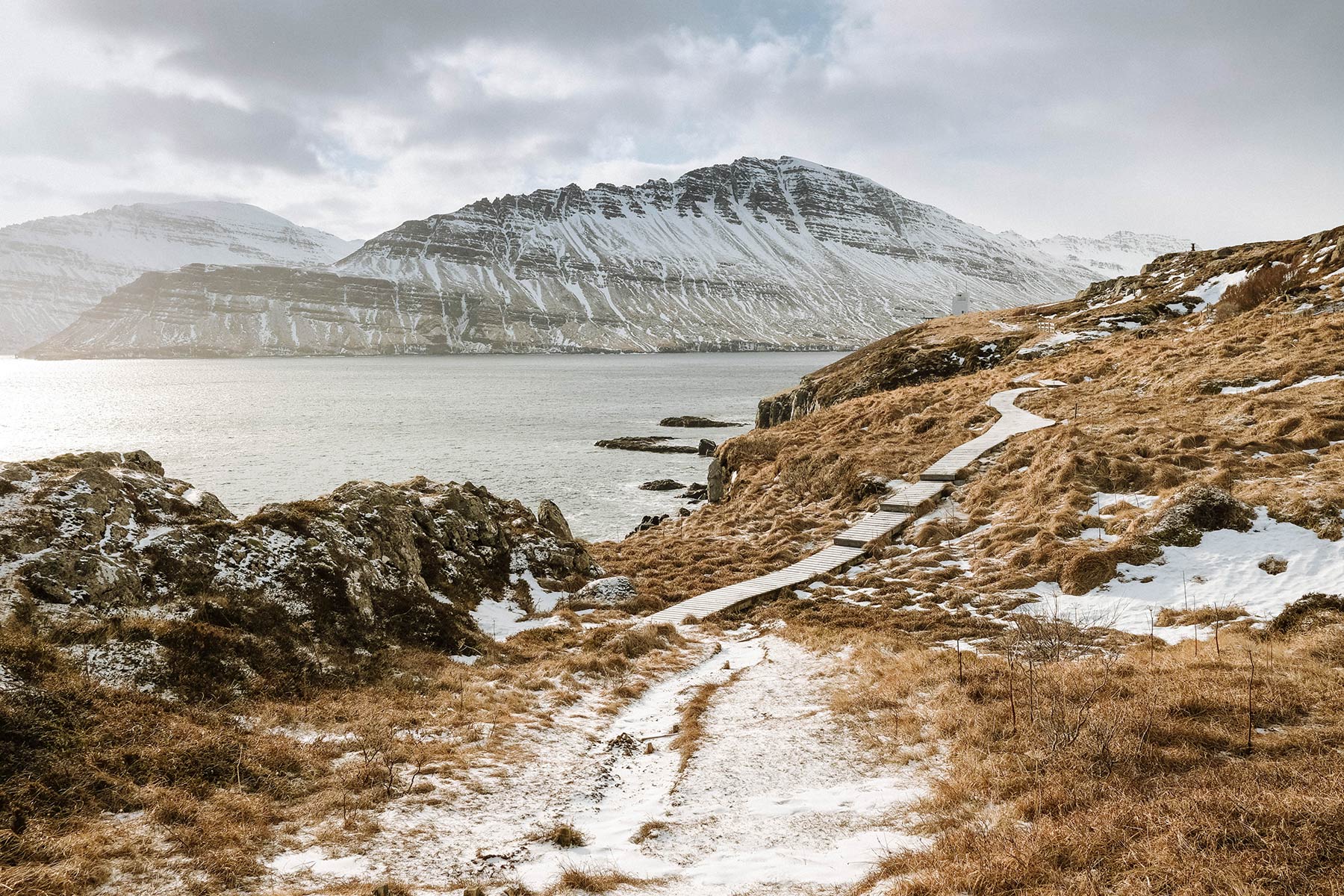 Easter cave in Neskaupsstaður Easter cave in Neskaupsstaður