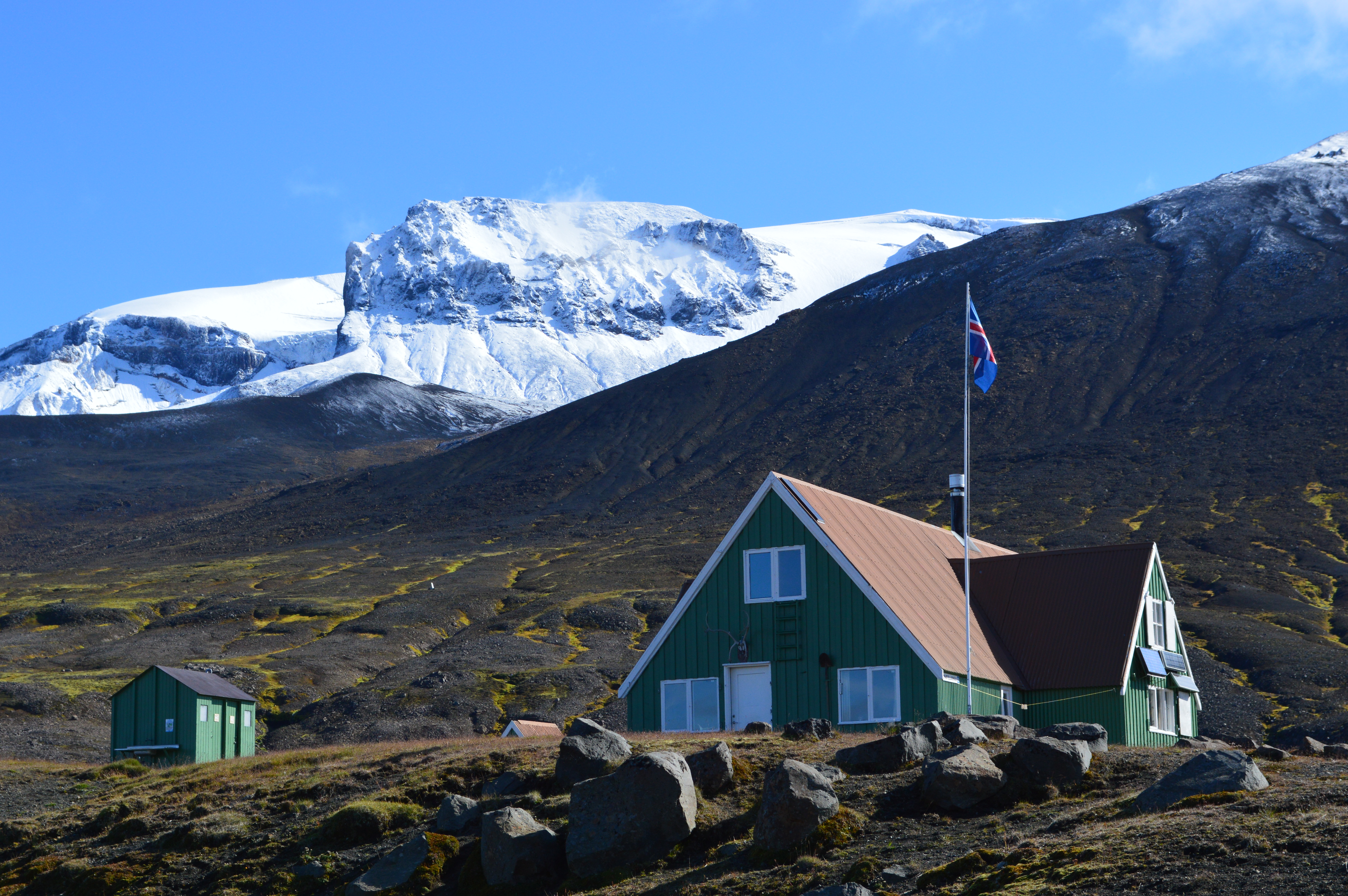 Snæfellshlaupið is a brand new trail-running event that takes place in the picturesque surroundings of Mt. Snæfell. Participants can choose between two distances; 10km and 30km.  