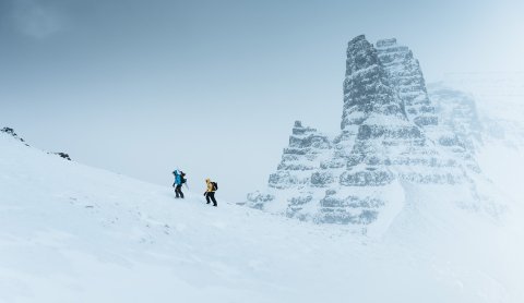 From a snowboarding trip to Súlur. Photographer: Þráinn Kolbeinsson